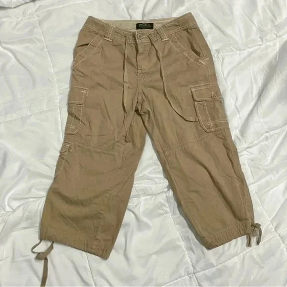 Eddie Bauer Tan Khaki Cargo Capris - Picture 1 of 5